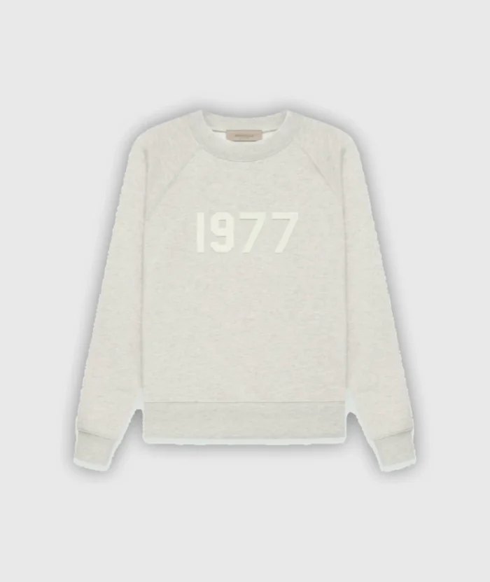 Essentials Crewneck 1977 Sweatshirt Grey